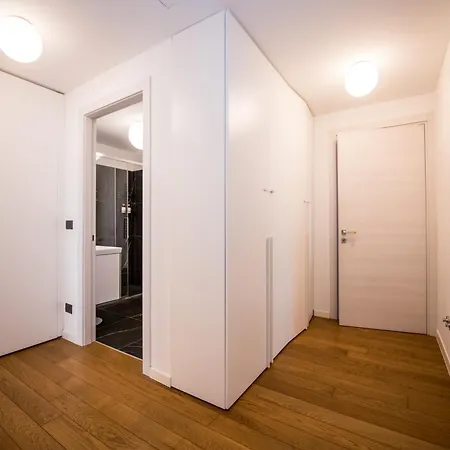 Lejlighed Vivare - The Fifth Milano